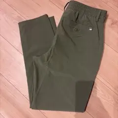 【新品/未使用】ニューバランス ストレートカットパンツ