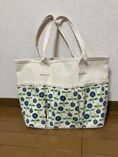 キャンバス　トートバッグ