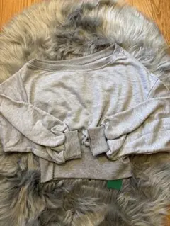 【新品タグ付き】ショート丈　肩出しスウェット