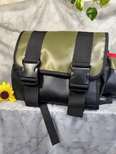 ✨ほぼ美品✨シンイチロウアラカワ✨ワンデイツーリングバッグ