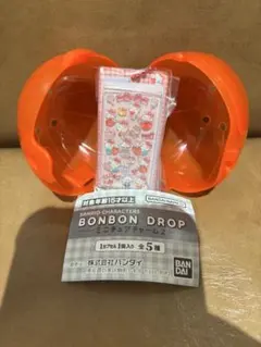 サンリオ　ボンボンドロップ　ミニチュアチャーム2 ハローキティ