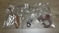 twice カラビナ　ガチャガチャ