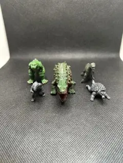 怪獣 ミニフィギュア 5体セット