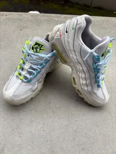 2025年最新】ネオンシューズの人気アイテム - メルカリ