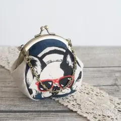 Item thumbnail for item 91e7d9c3-5c5b-4deb-bffc-1889acbfb550