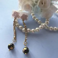 ラストセール❗️夜桜ビーズと桜ピアス