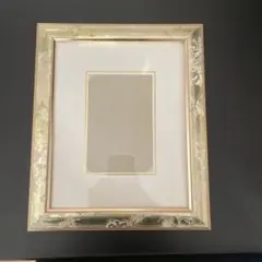 アンティーク　クラシックゴールド木製写真額縁