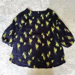 フェリシモ 　ミモザ 刺繍シャツ　ダブルガーゼプルオーバー　Lのサムネイル
