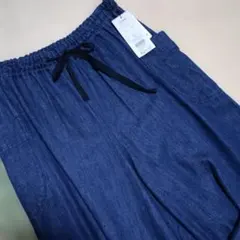 群言堂のデニムパンツです。