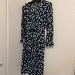 値下げしました　ページボーイ　花柄　ロングワンピース　ロンクカーディガン