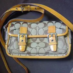 COACH ショルダーバッグ　シグネチャー　6844