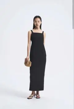 【新品未使用】Venica Square neck pencil dressのサムネイル