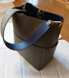 Item thumbnail for item a97177f6-1bd1-42b3-9e6d-95e33435404b