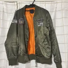 MA-1 フライトジャケット カーキ ワッペン付きのサムネイル