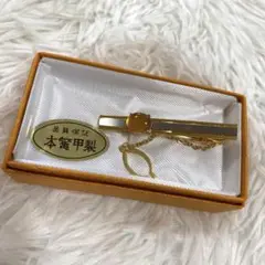 本鼈甲製　ネクタイピン　ゴールド　箱あり