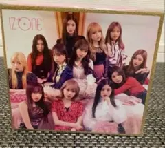 【新品未開封】 IZ*ONE Vampire 13枚のサムネイル