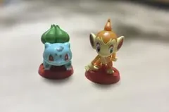 ポケモン　チョコエッグ　フシギダネ ヒコザル