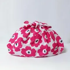 あずま袋＊小さめ・マチ付き〈レッドフラワー〉かごバッグインナー ハンドメイド