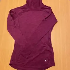 アンダーシャツ　レディース　裏起毛　アンダーアーマー