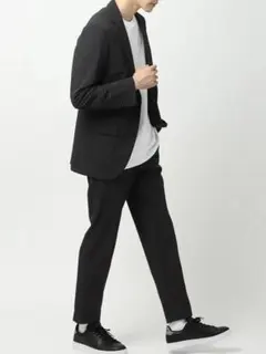 UNIVERSAL LANGUAGE スーツ