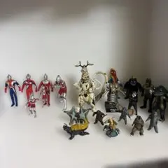 日*9様 ウルトラマン・怪獣フィギュアセット