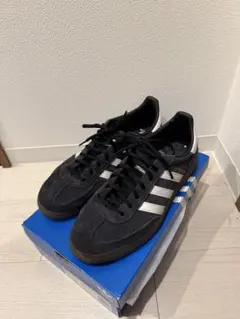 最終値下げ！！adidas HANDBALL SPEZIALネイビー28cm
