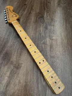 Fender Stratocaster 71年製メイプル1ピースネック 4点止めのサムネイル