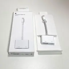 Apple 純正 Lightning to Digital AV Adapterのサムネイル