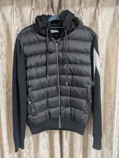 Moncler モンクレール　ブラック ダウンジャケット フード付き　XL