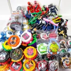 仮面ライダー戦隊ヒーローまとめ売り　140個