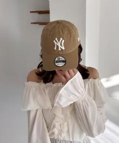 New Era 9TWENTY ベージュ 花柄キャップ M/L ゆきエラ New Era 9TWENTY ベージュ 花柄キャップ M/L ゆきエラ - メルカリ