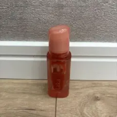 ラカ　リップグロス