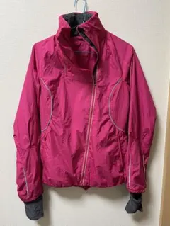 Lululemonルルレモンウィンドブレーカー Sサイズぐらい