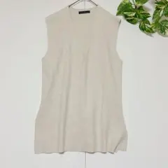 INED Vネック ベスト ニットベスト ディープVネック アイボリー Mサイズ