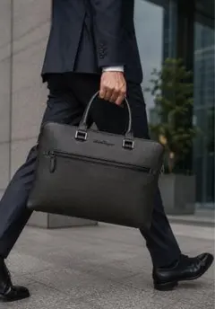 （美品）SALVATORE FERRAGAMO ビジネスバックのサムネイル