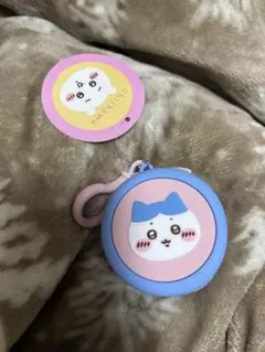 ちいかわ まんまるミニシリコンポーチ