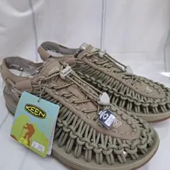 新品 キーン ユニーク サンダル 26.5cm