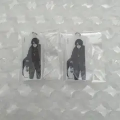 進撃の巨人 ハンジ ホワイトアクリルキーホルダー 2点セット