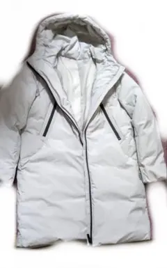 【新品未使用】エムズスアタイル 白 フード付き ダウンジャケット