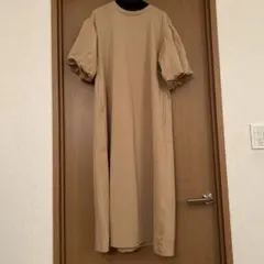 ワークマン パフスリーブ ロングワンピース ベージュ L