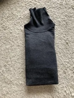 UNIQLO メリノウール タートルネック Mサイズ
