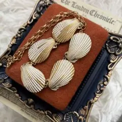 ヴィンテージネックレス　シェル　貝　ゴールドカラー　ビンテージ　短め