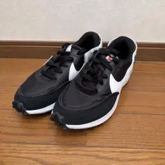 NIKE ブラック スニーカー