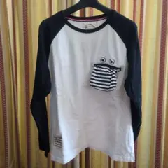 胸ポケット付き長袖カットソー