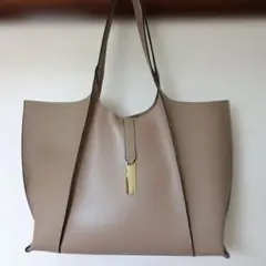 トートバッグ ハンドバッグ ベージュ ゴールド金具