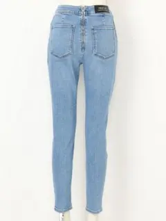 FRAYI.D バックジップスキニーデニムパンツのサムネイル