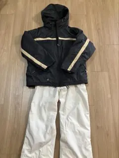スキーウェア上下セット　デサントBELFE