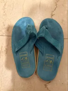 ISLAND SLIPPER 青 スエード サンダルのサムネイル