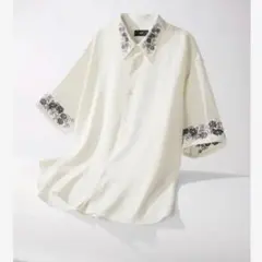 【最終お値下げ】ハレ　トロミシシュウシャツ　S メンズ　HARE