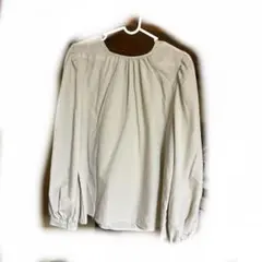 ベージュ リボン付き長袖シャツ 入学式など